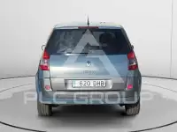 2005 Renault Scenic