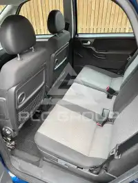 2005 Opel MERIVA