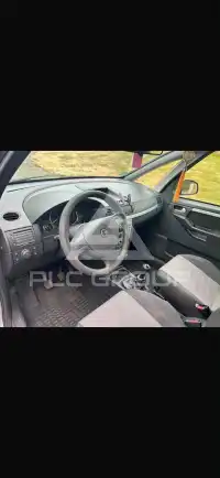 2005 Opel MERIVA