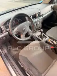 2005 Opel Vectra