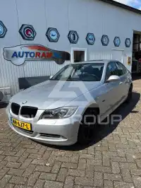 2006 BMW 330