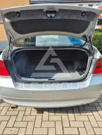 2006 BMW 330