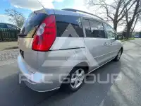 2006 Mazda 5