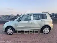 2006 Mazda 2