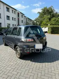 2006 Mazda 2