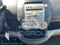 2006 Daihatsu Sirion