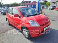 2006 Daihatsu Sirion
