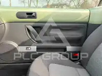 2006 Volkswagen BEETLE