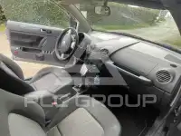 2006 Volkswagen BEETLE