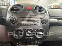 2006 Volkswagen BEETLE