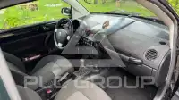 2006 Volkswagen BEETLE