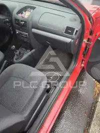 2006 Renault Clio