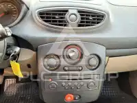 2006 Renault Clio