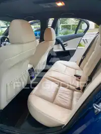 2007 BMW 523