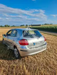2007 Toyota AURIS