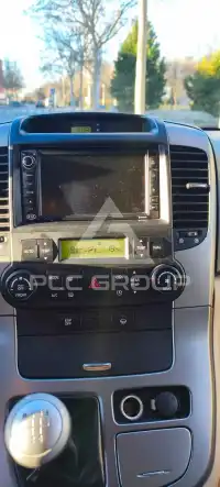 2008 KIA Carnival