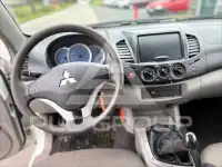 2009 Mitsubishi L200
