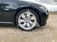2009 BMW 330