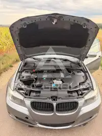 2009 BMW 330
