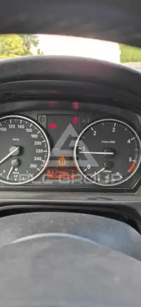 2009 BMW 330