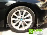 2009 BMW 330