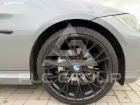 2009 BMW 330