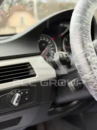 2009 BMW 330