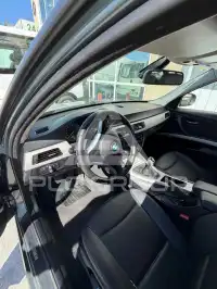 2009 BMW 330