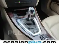 2009 BMW 330