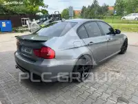 2009 BMW 330