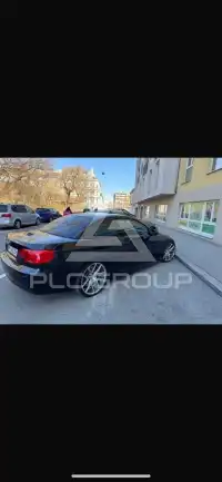 2009 BMW 330