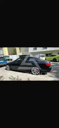 2009 BMW 330