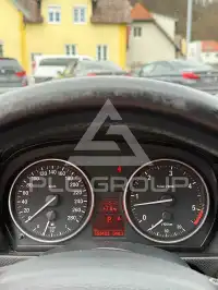 2009 BMW 330