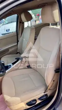 2009 BMW 330