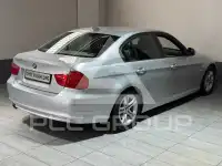2009 BMW 330