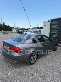 2009 BMW 330