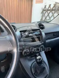2009 Mazda 2