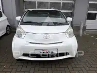 2009 Toyota IQ