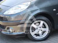 2009 Peugeot 1007