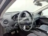 2009 Mercedes Benz 320