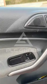 2009 Ford FIESTA