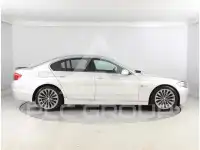 2010 BMW 523
