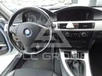 2010 BMW 330