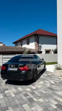 2010 BMW 330