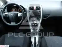 2010 Toyota AURIS