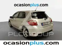 2010 Toyota AURIS