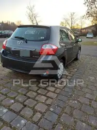 2010 Toyota AURIS