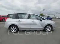 2010 Peugeot 5008