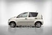 2010 Daihatsu Sirion