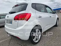 2010 KIA Venga